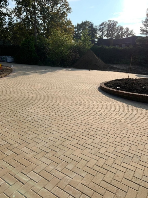 Block Paving 22 Surrey Drives and Patios